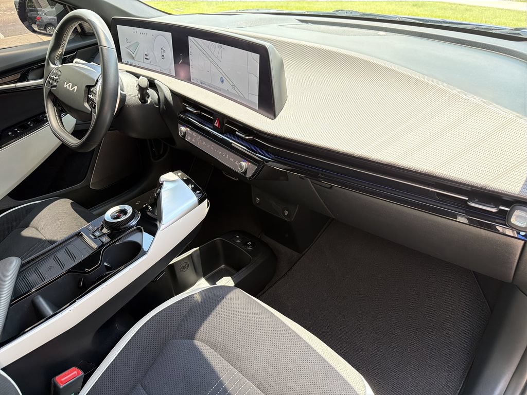 Used 2024 Kia EV6 GT-Line RWD image 9