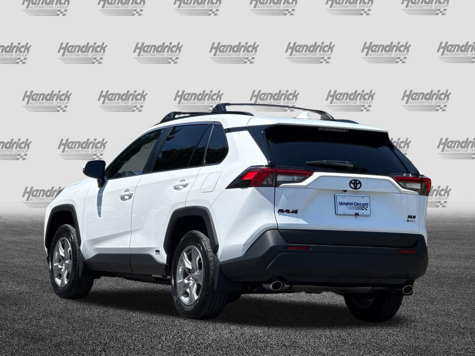 Used 2025 Toyota RAV4 XLE w/ Convenience Package AWD/4WD image 7