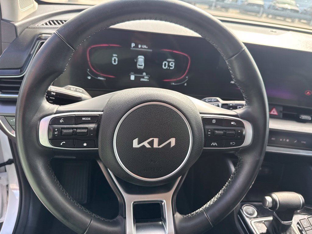 Used 2023 Kia Sportage EX FWD image 6