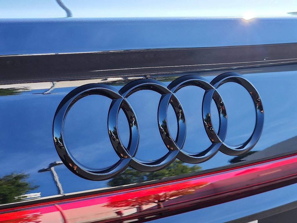 Certified 2026 Audi S8 AWD/4WD image 30