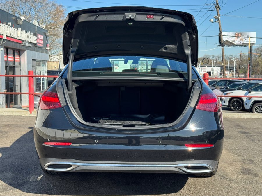 Used 2022 Mercedes-Benz C 300 4MATIC Sedan image 29