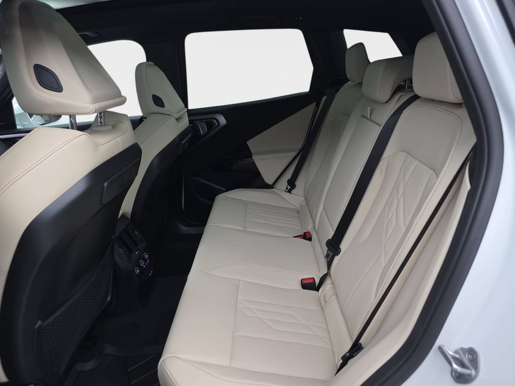 New 2026 BMW X3 xDrive30i w/ Premium Package AWD/4WD image 14
