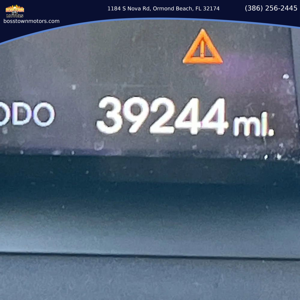 Used 2014 Hyundai Santa Fe Sport w/ Premium Equipment Package 03 image 16