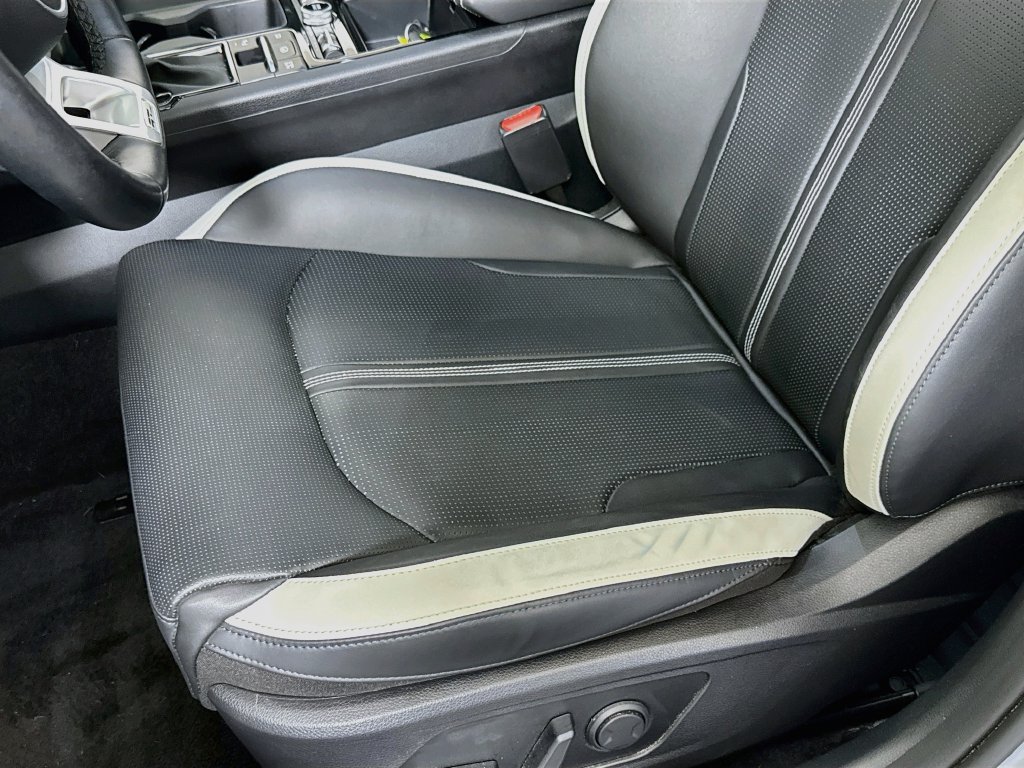 Used 2025 Kia K5 GT-Line w/ GT-Line Premium Package AWD/4WD image 20