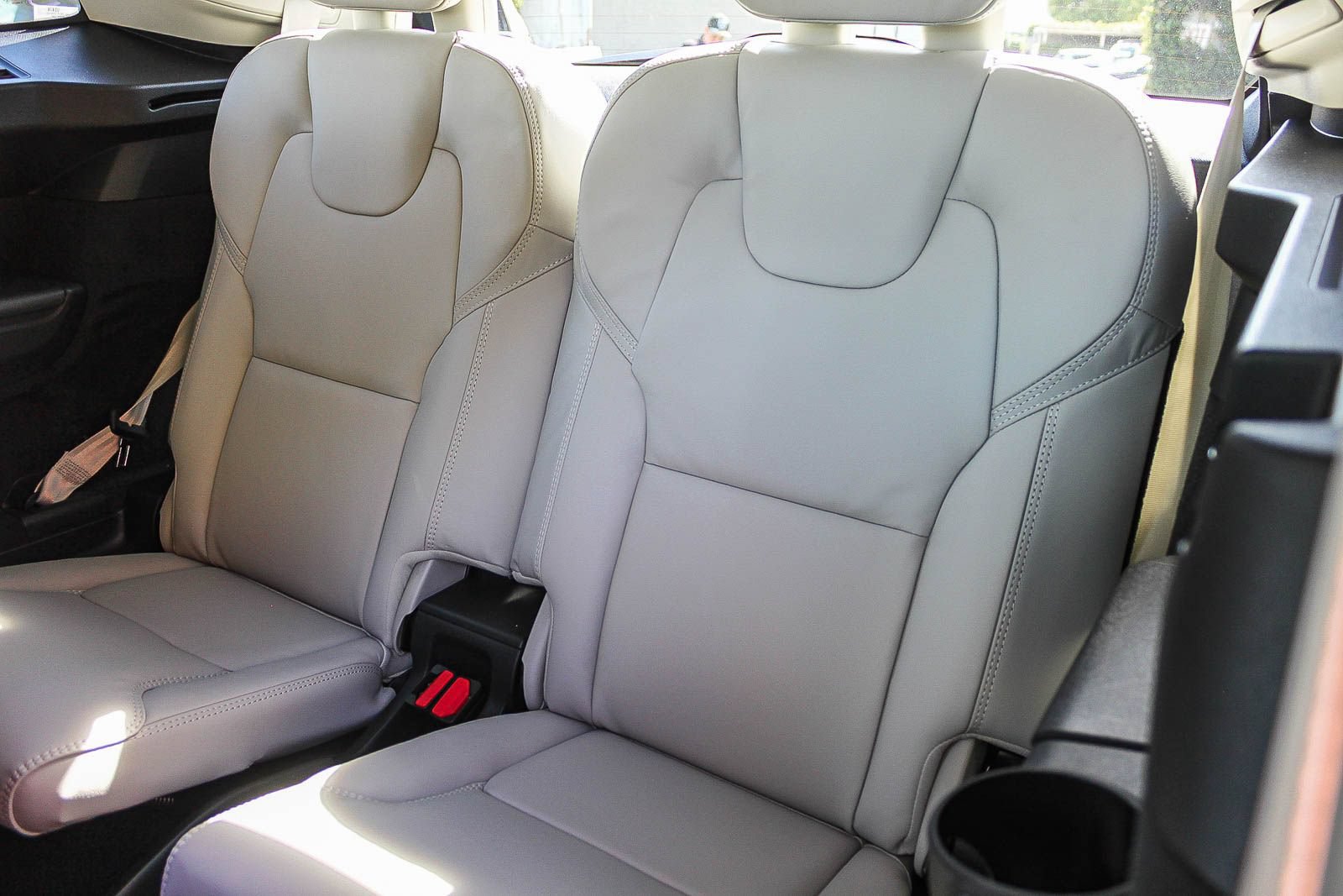 New 2026 Volvo XC90 B6 Ultra w/ Protection Package AWD/4WD image 21