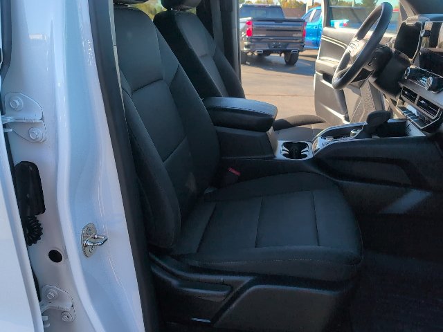 Used 2023 Chevrolet Colorado Trail Boss w/ Technology Package AWD/4WD image 40