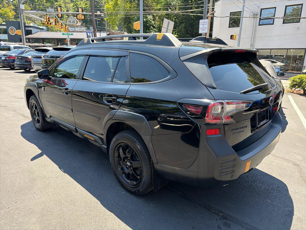 Used 2022 Subaru Outback Wilderness AWD/4WD image 6