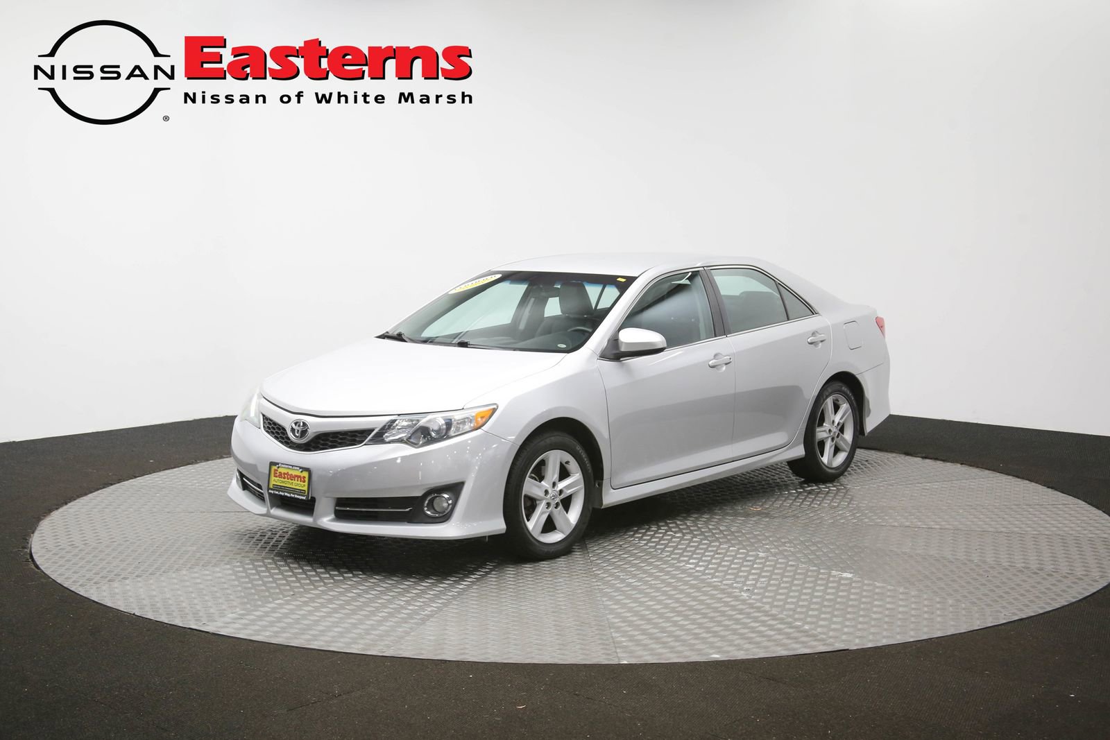 Used 2014 Toyota Camry SE FWD image 55