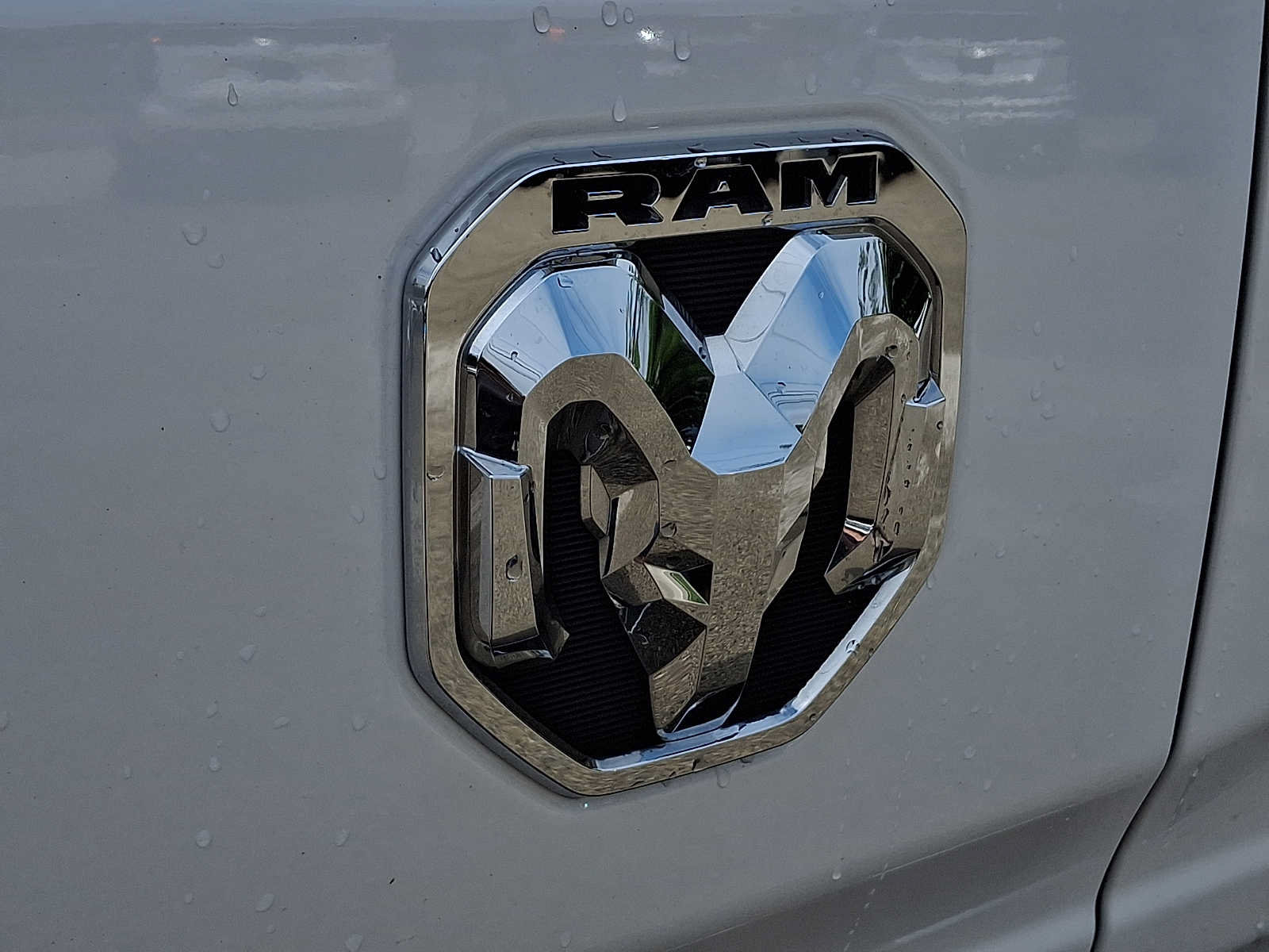 Used 2023 RAM 1500 Limited AWD/4WD image 36