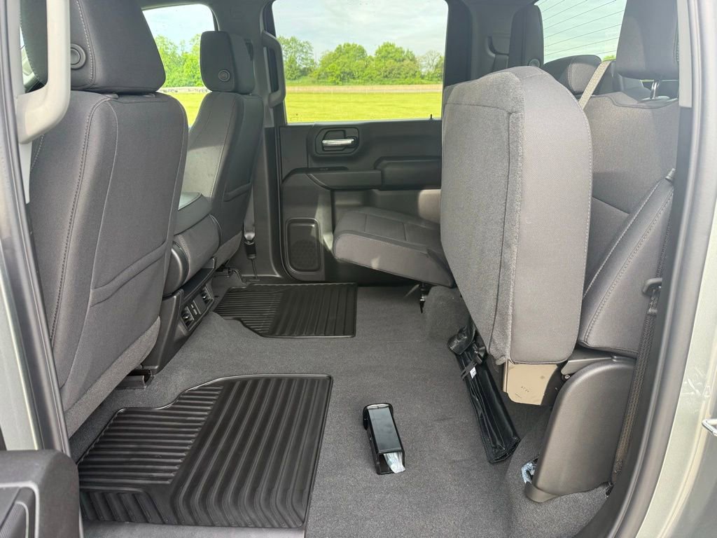 New 2026 Chevrolet Silverado 2500 Custom w/ Custom Value Package AWD/4WD image 12