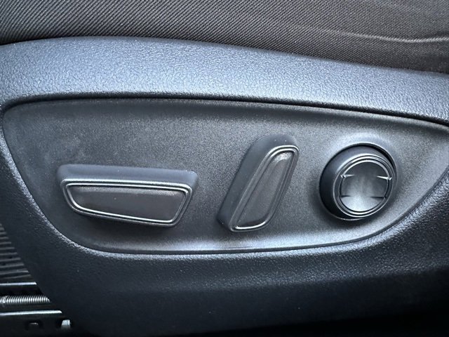 Used 2024 Toyota RAV4 XLE image 18