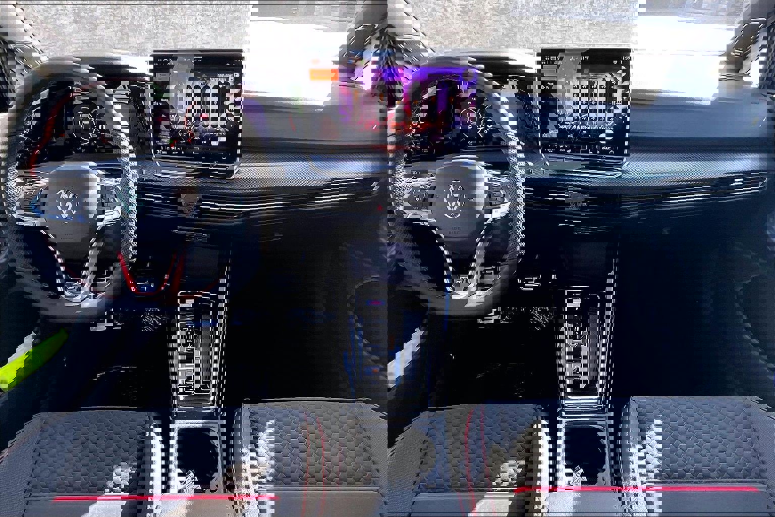 New 2026 Volkswagen GTI SE image 4