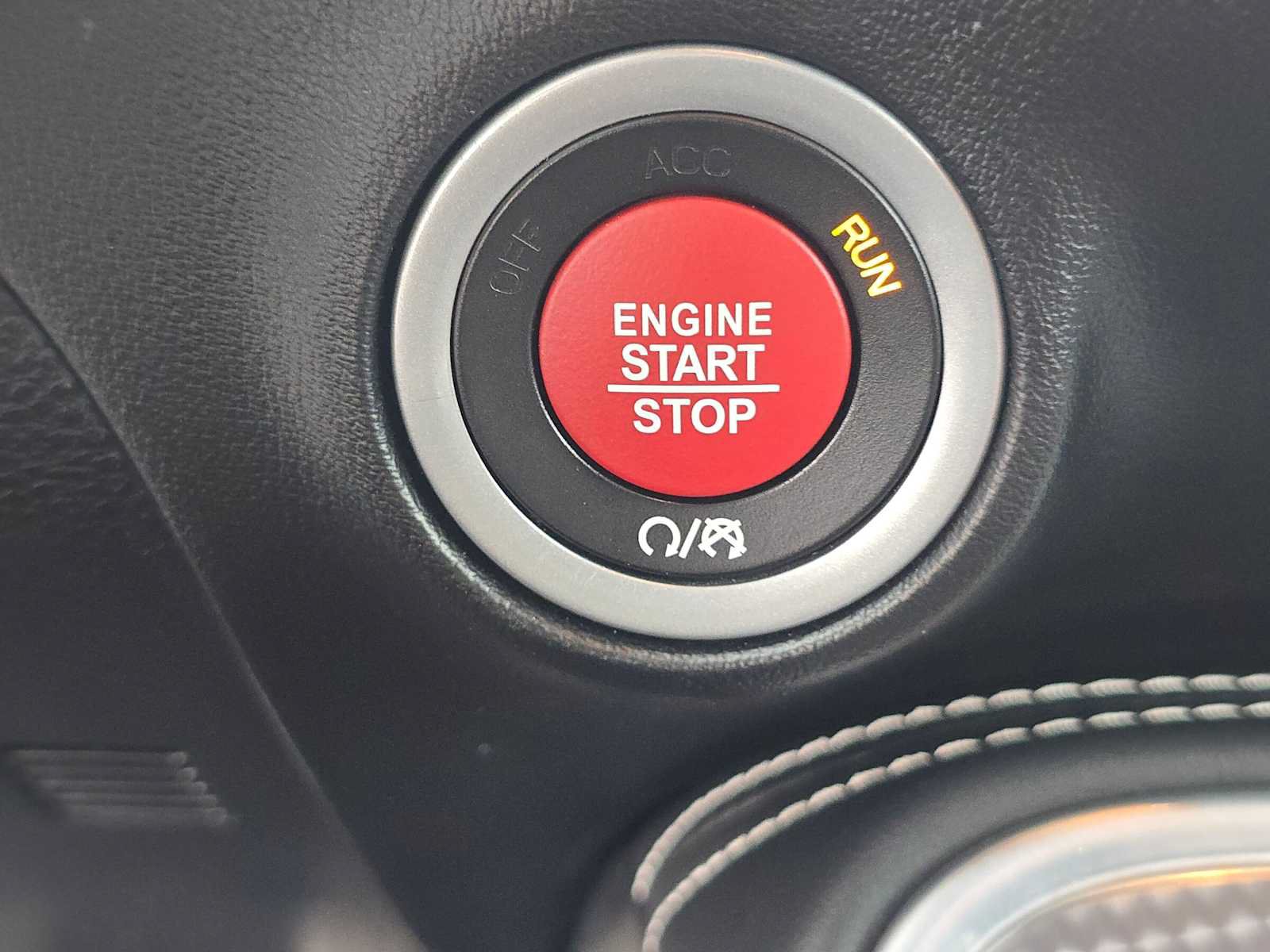 Used 2020 Dodge Challenger SRT Hellcat RWD image 29
