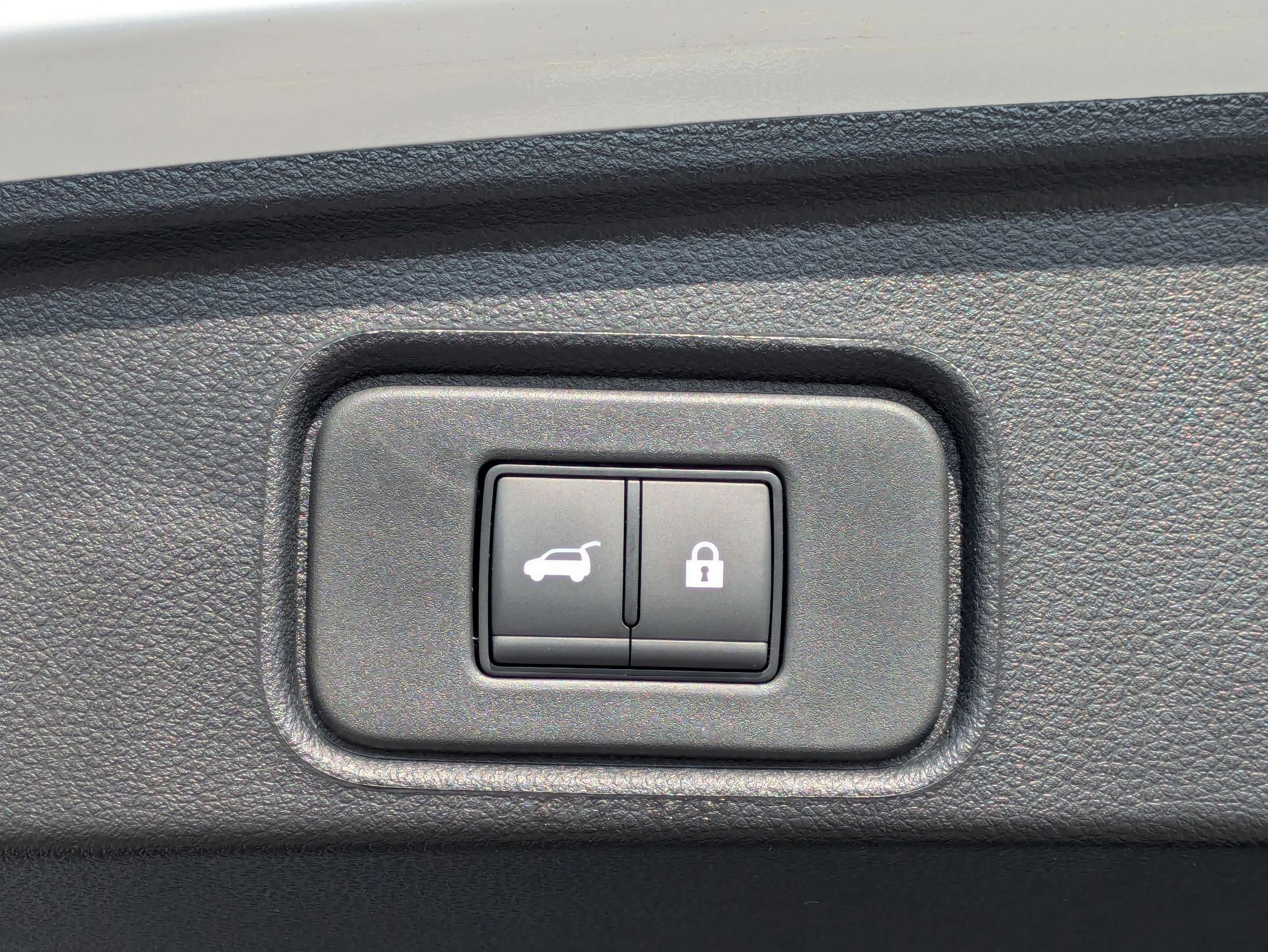 New 2026 Nissan Pathfinder SL w/ SL Premium Package FWD image 30