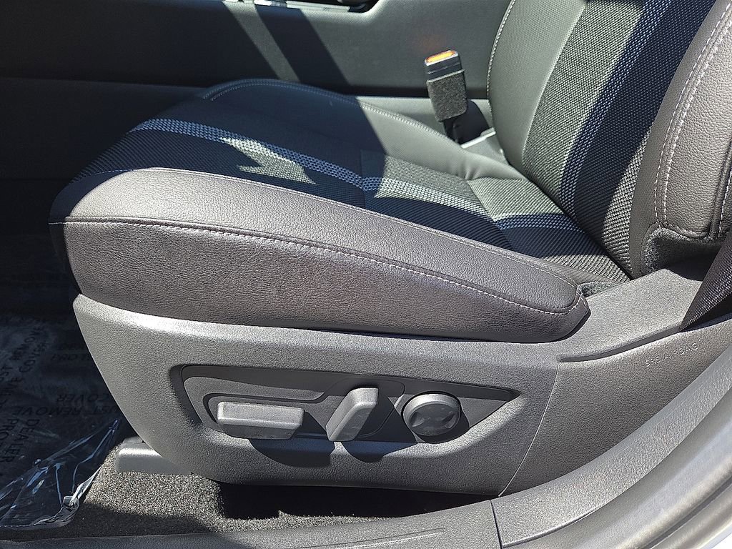 New 2025 MAZDA CX-50 AWD 2.5 S w/ Weather Package image 24