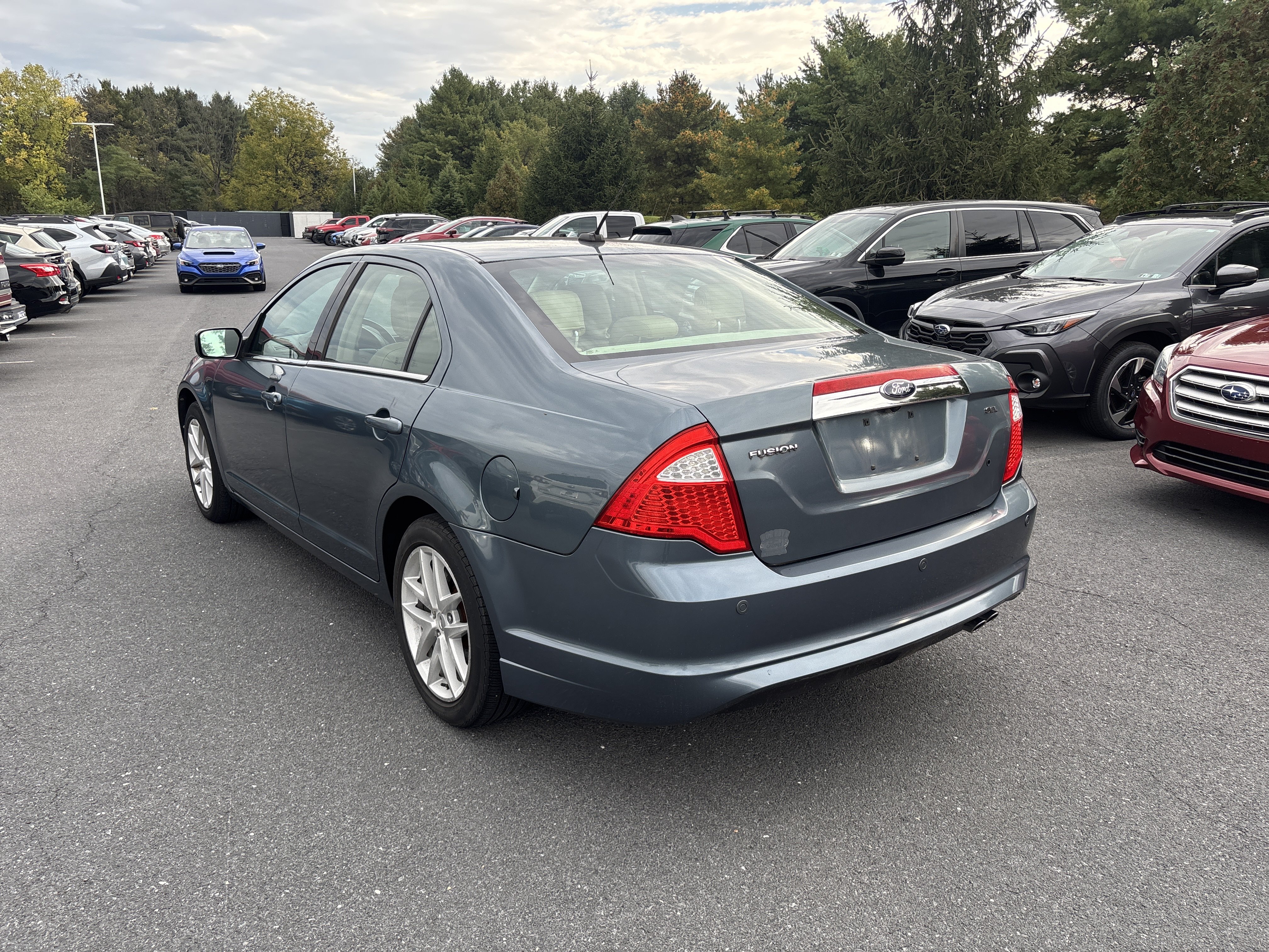 Used 2012 Ford Fusion SEL FWD image 18