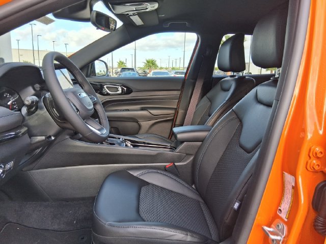 New 2026 Jeep Compass Latitude AWD/4WD image 20
