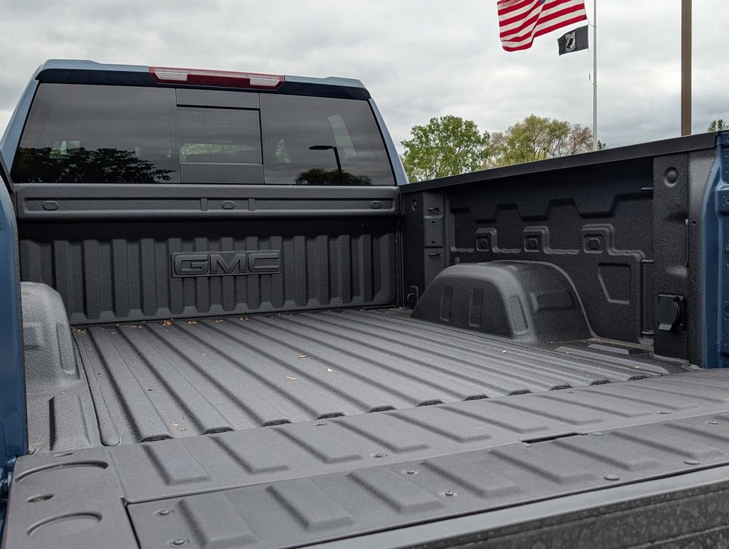 New 2026 GMC Sierra 1500 Elevation w/ Elevation Premium Package AWD/4WD image 30
