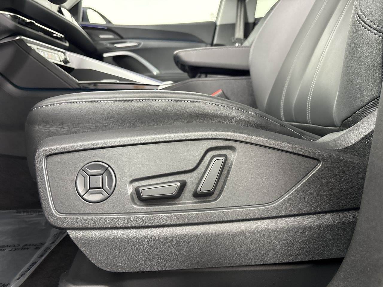 New 2025 Audi Q5 Premium Plus w/ Premium Plus AWD/4WD image 26