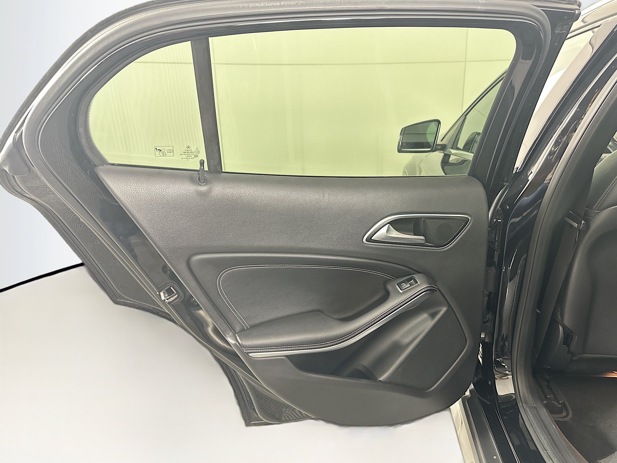 Used 2016 Mercedes-Benz GLA 250 image 25