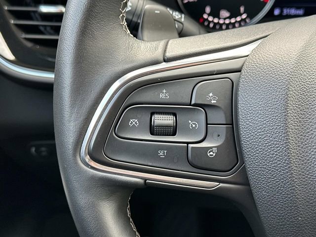 Used 2023 Buick Envision Avenir image 23