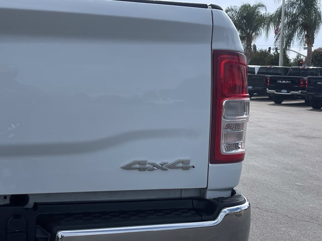 Used 2024 RAM 2500 Tradesman w/ Chrome Appearance Group AWD/4WD image 6