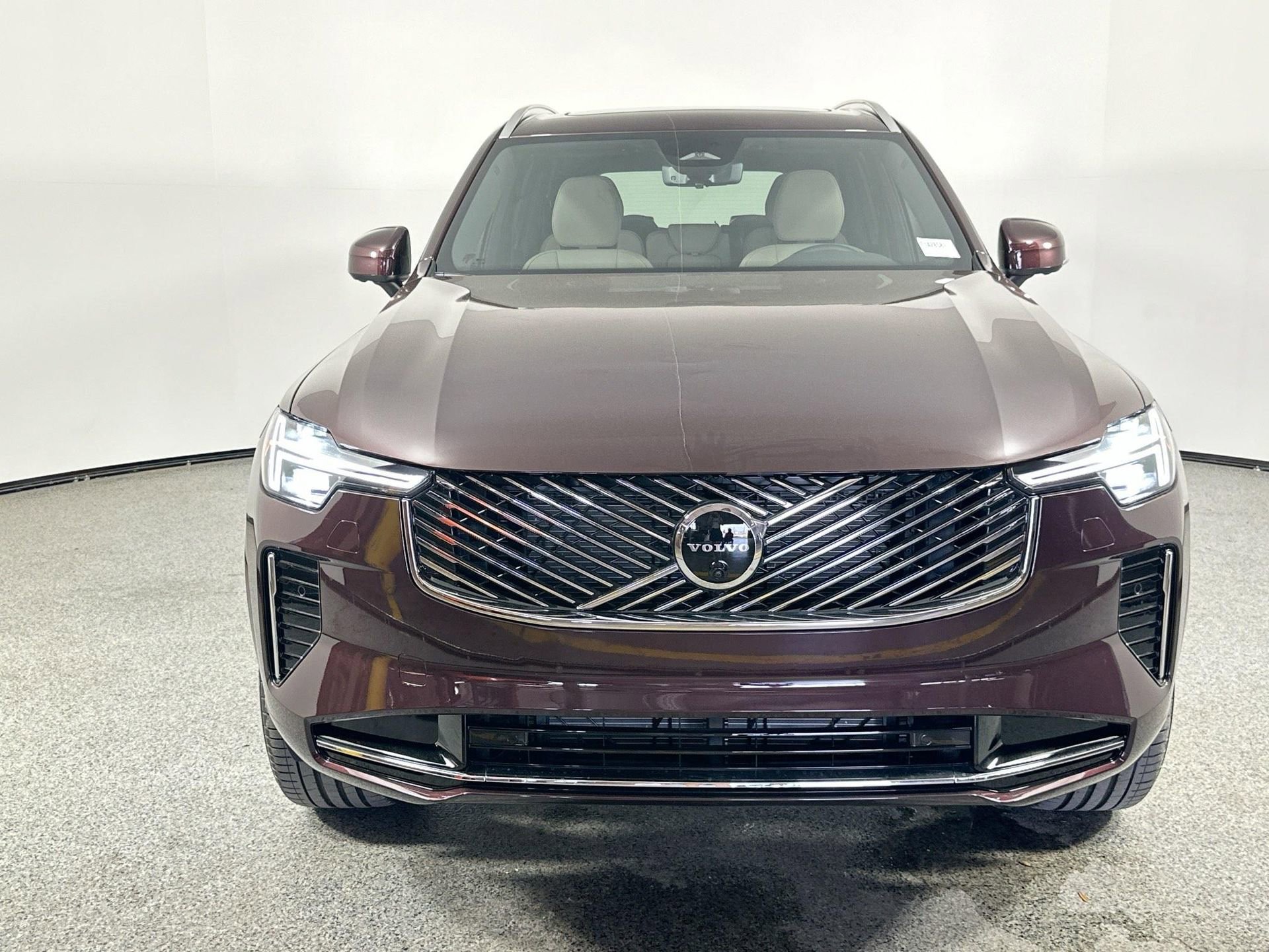 New 2026 Volvo XC90 B5 Plus image 2