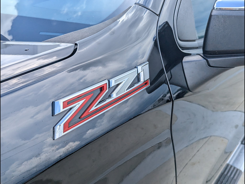 Used 2019 Chevrolet Silverado 1500 LT w/ All-Star Edition AWD/4WD image 13