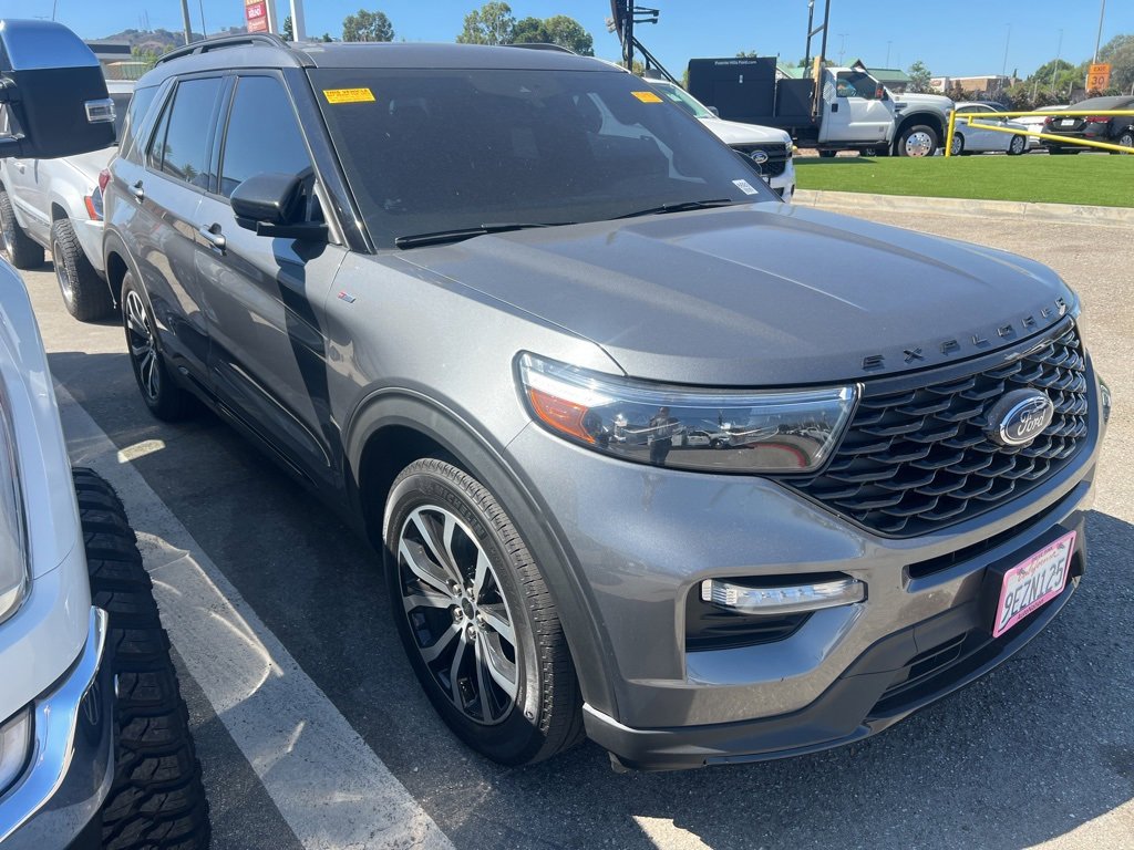 Certified 2023 Ford Explorer ST-Line w/ Class IV Trailer Tow Package