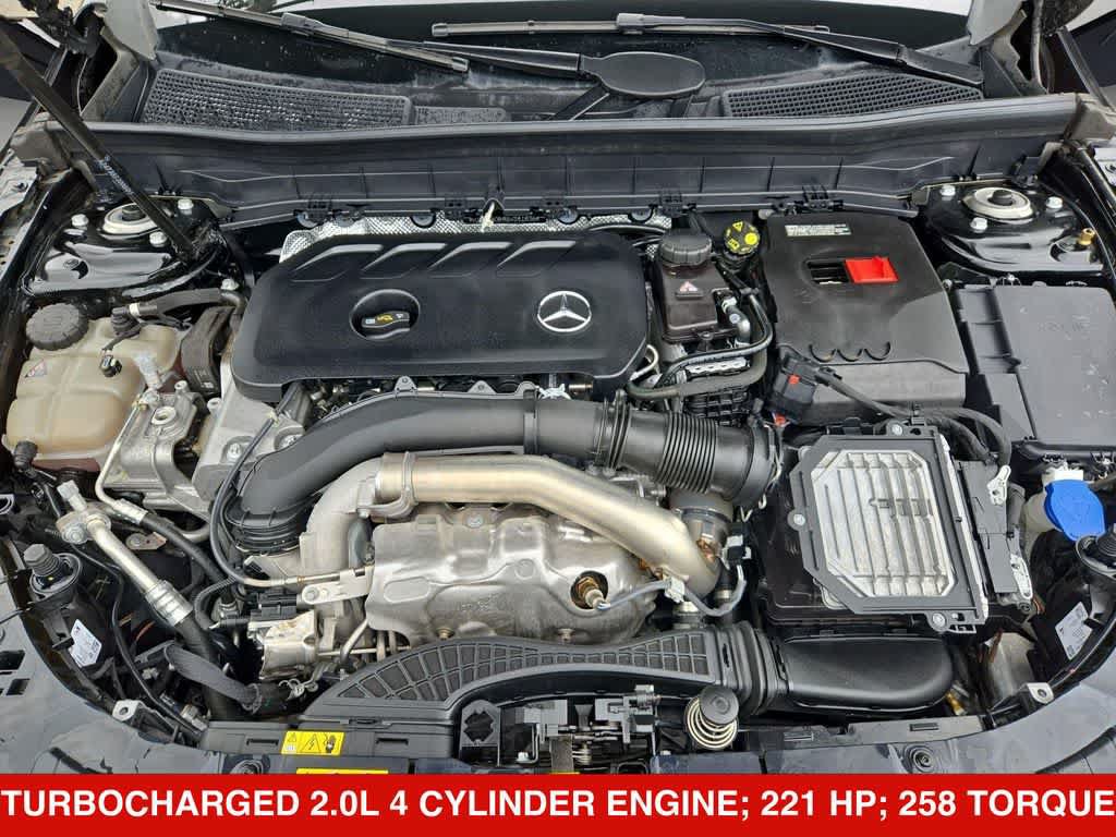 Used 2025 Mercedes-Benz GLB 250 image 13
