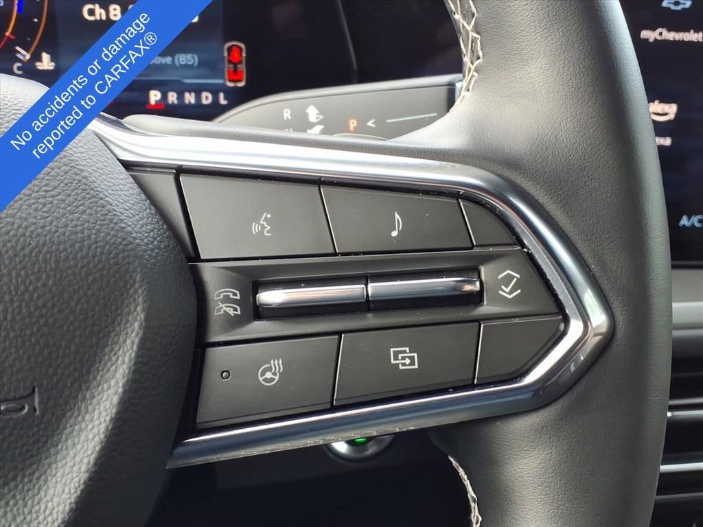 Used 2025 Chevrolet Traverse LT image 27