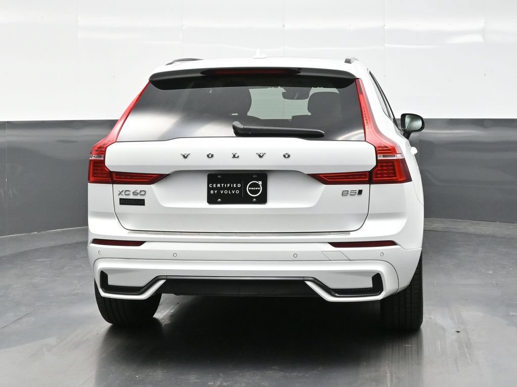Used 2024 Volvo XC60 B5 Core w/ Protection Package Premier AWD/4WD image 6