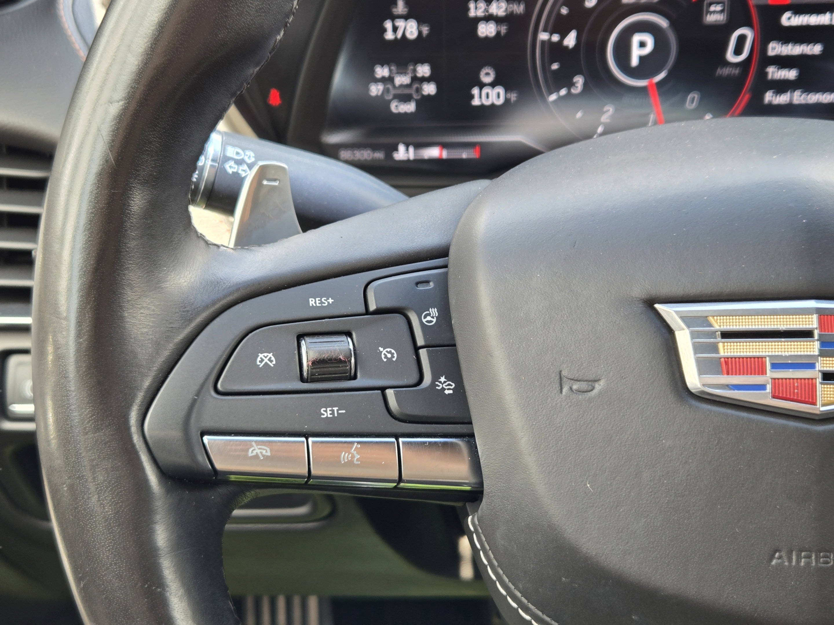 Used 2022 Cadillac CT5 V w/ Premium Package RWD image 27