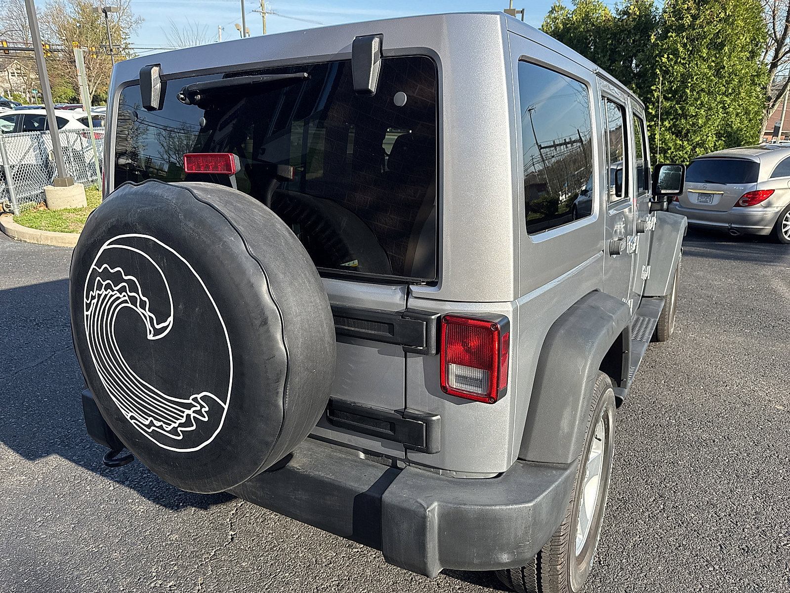Used 2014 Jeep Wrangler Unlimited Sport w/ Quick Order Package 24S AWD/4WD image 4