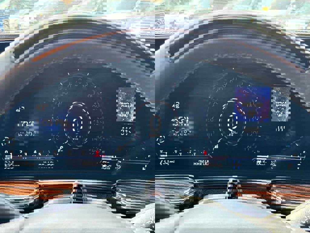 Certified 2023 Cadillac Escalade ESV Premium Luxury image 7