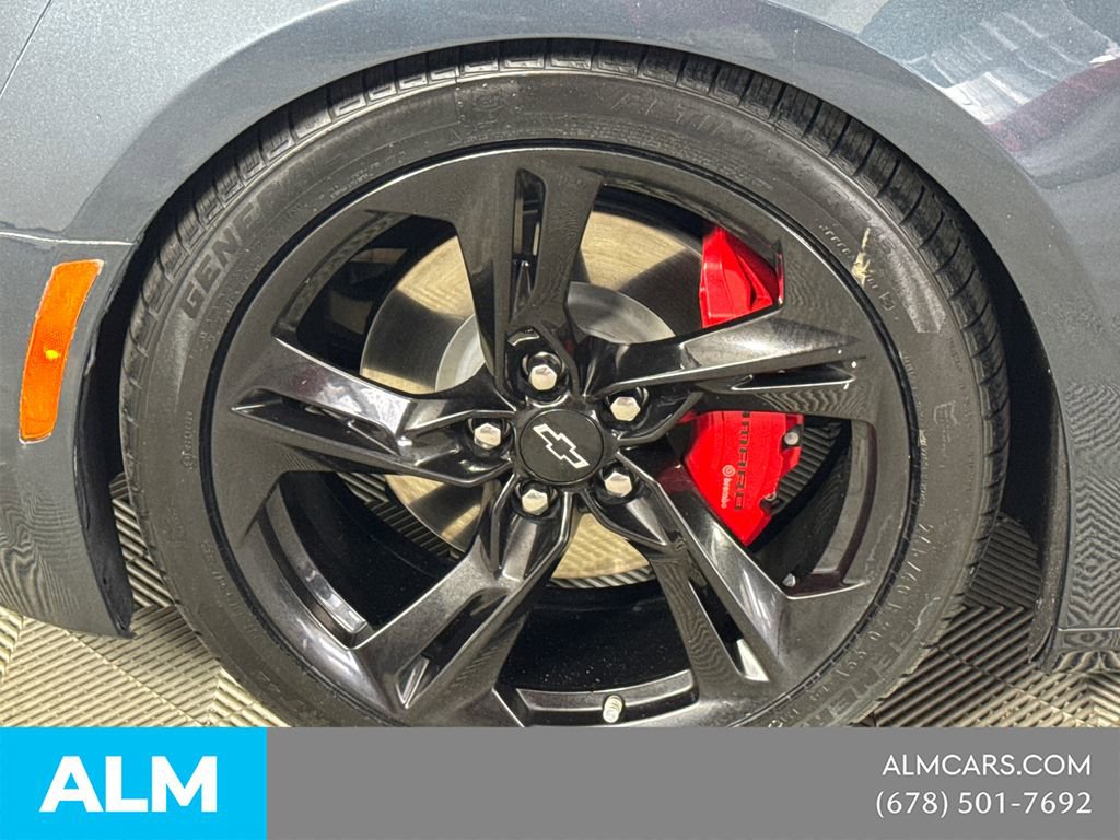 Used 2022 Chevrolet Camaro LT w/ RS Package RWD image 15