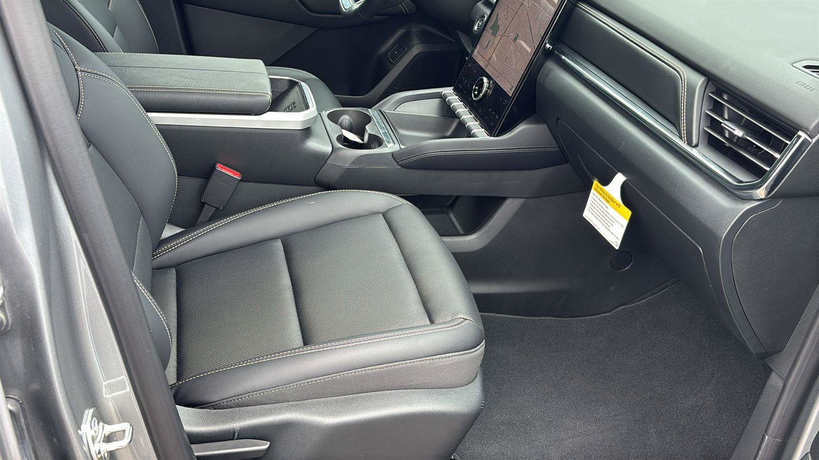 New 2026 GMC Terrain Elevation w/ Elevation Premium Package AWD/4WD image 22