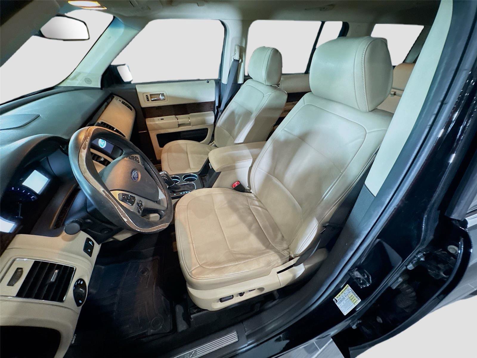 Used 2018 Ford Flex Limited image 10