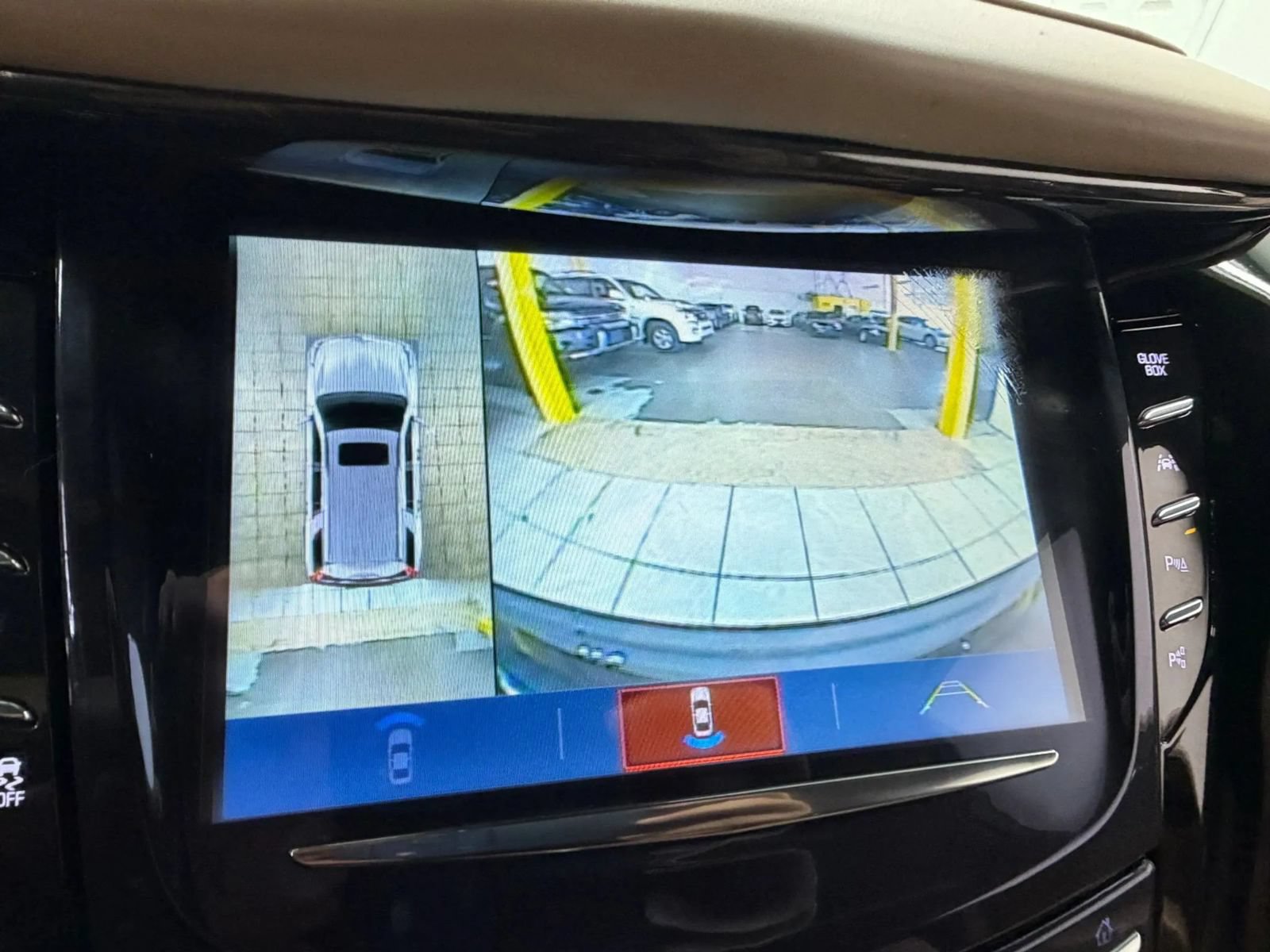 Used 2019 Cadillac Escalade Platinum AWD/4WD image 33