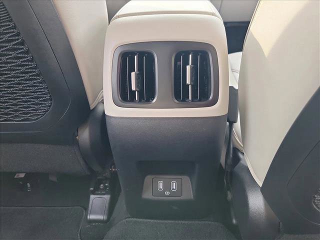 Used 2022 Hyundai Tucson Limited w/ Cargo Package image 17