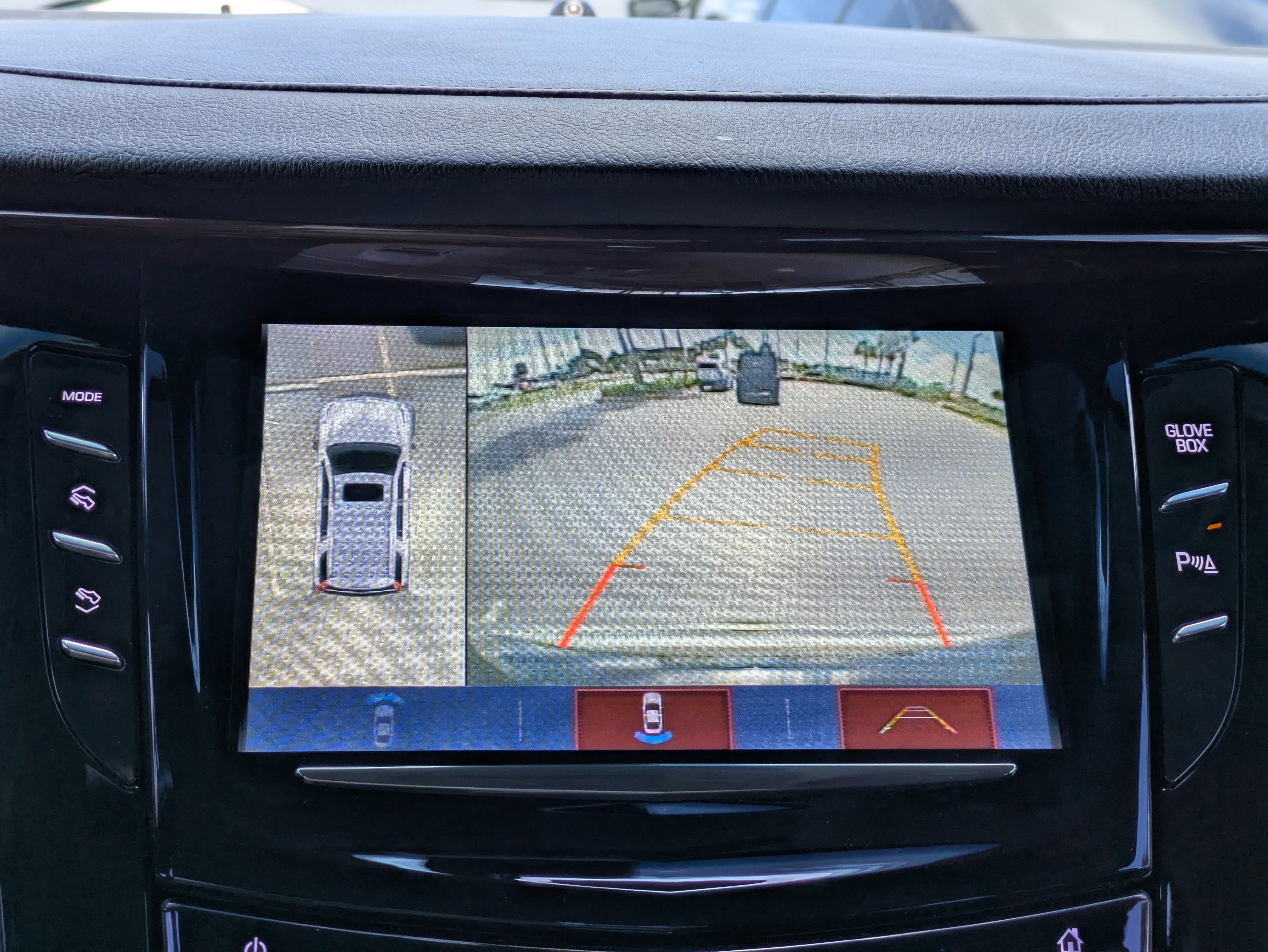 Used 2018 Cadillac Escalade 2WD image 27