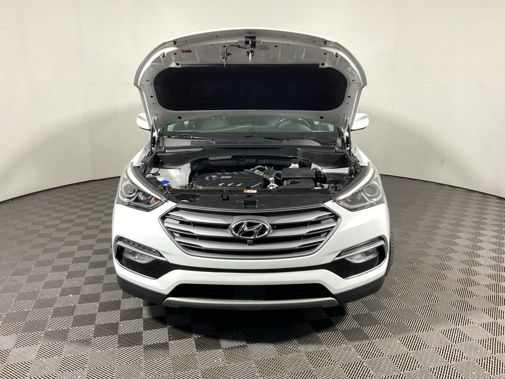 Used 2018 Hyundai Santa Fe Sport w/ 2.0T Ultimate Tech Package 05 AWD/4WD image 12