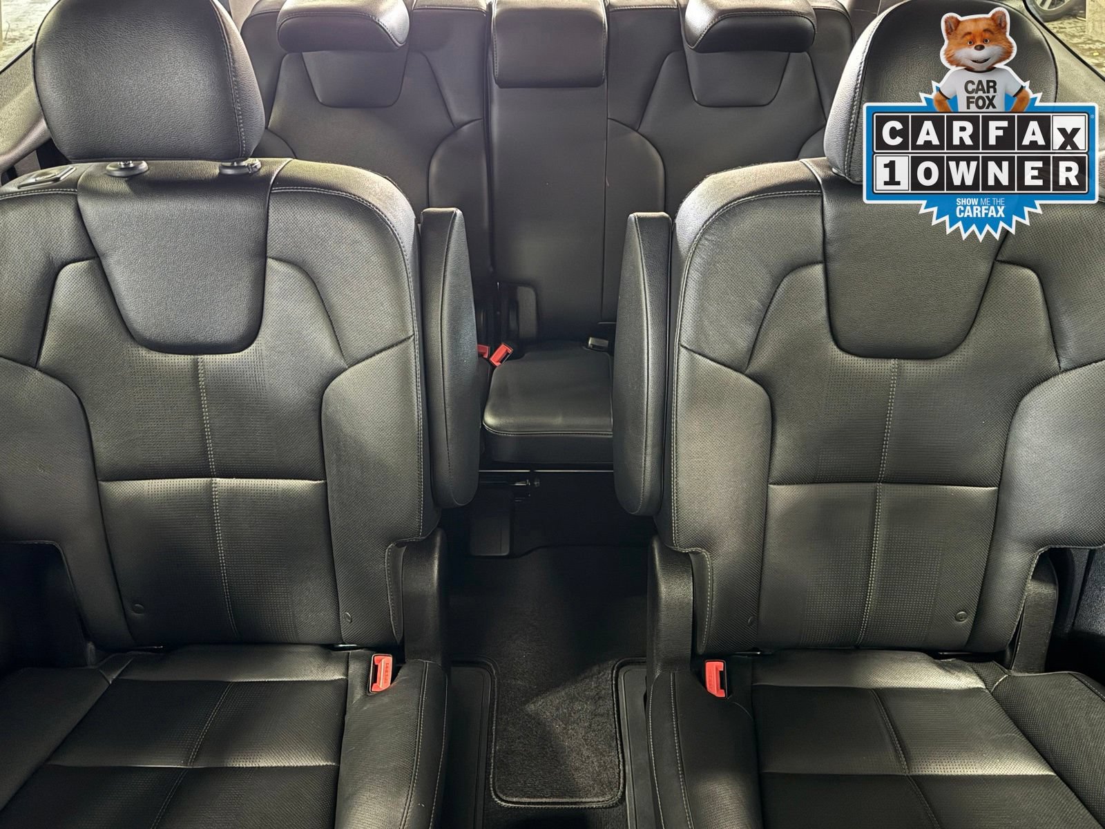 Used 2023 Kia Telluride EX w/ EX Captain's Chair Package FWD image 34