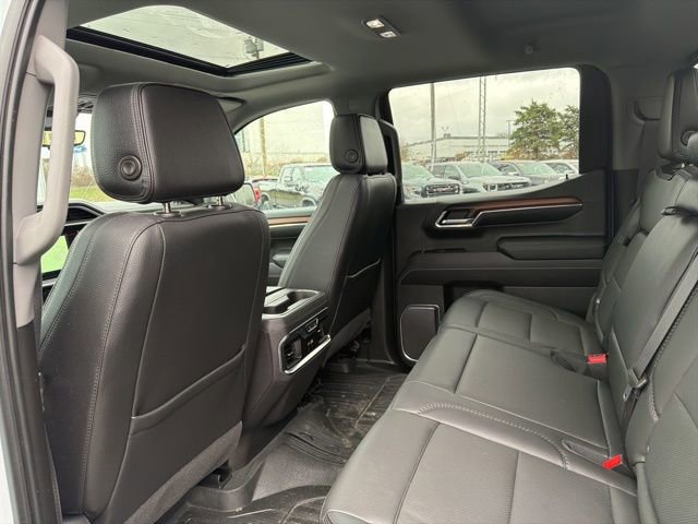 Used 2024 GMC Sierra 1500 Denali w/ Denali Reserve Package AWD/4WD image 15