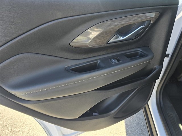 Used 2023 GMC Terrain Denali w/ Denali Premium Package image 13