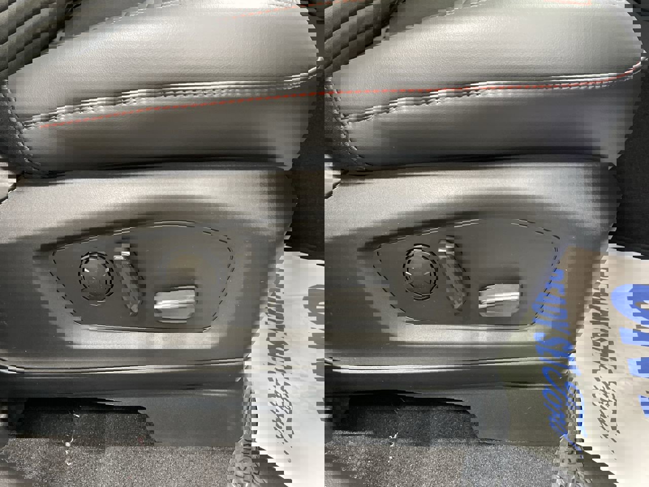 New 2025 Ford Explorer ST-Line image 21