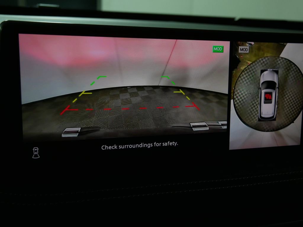 Used 2025 INFINITI QX60 Luxe image 32