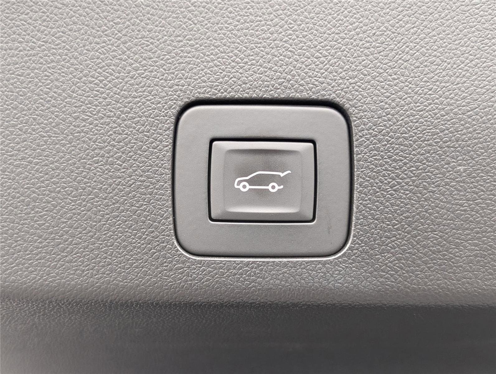 Used 2023 Buick Encore GX Select w/ Experience Buick Package AWD/4WD image 15