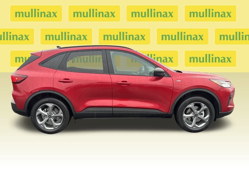Used 2025 Ford Escape ST-Line w/ Tech Pack #1 image 2