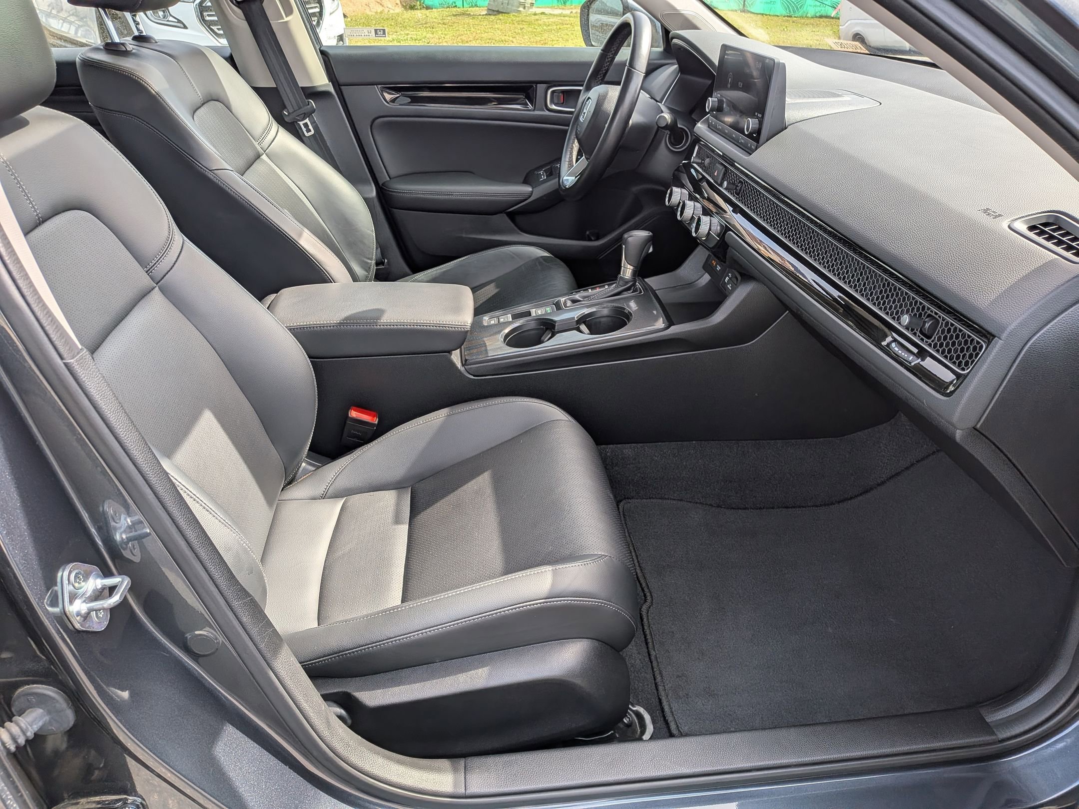 Used 2022 Honda Civic EX-L image 35